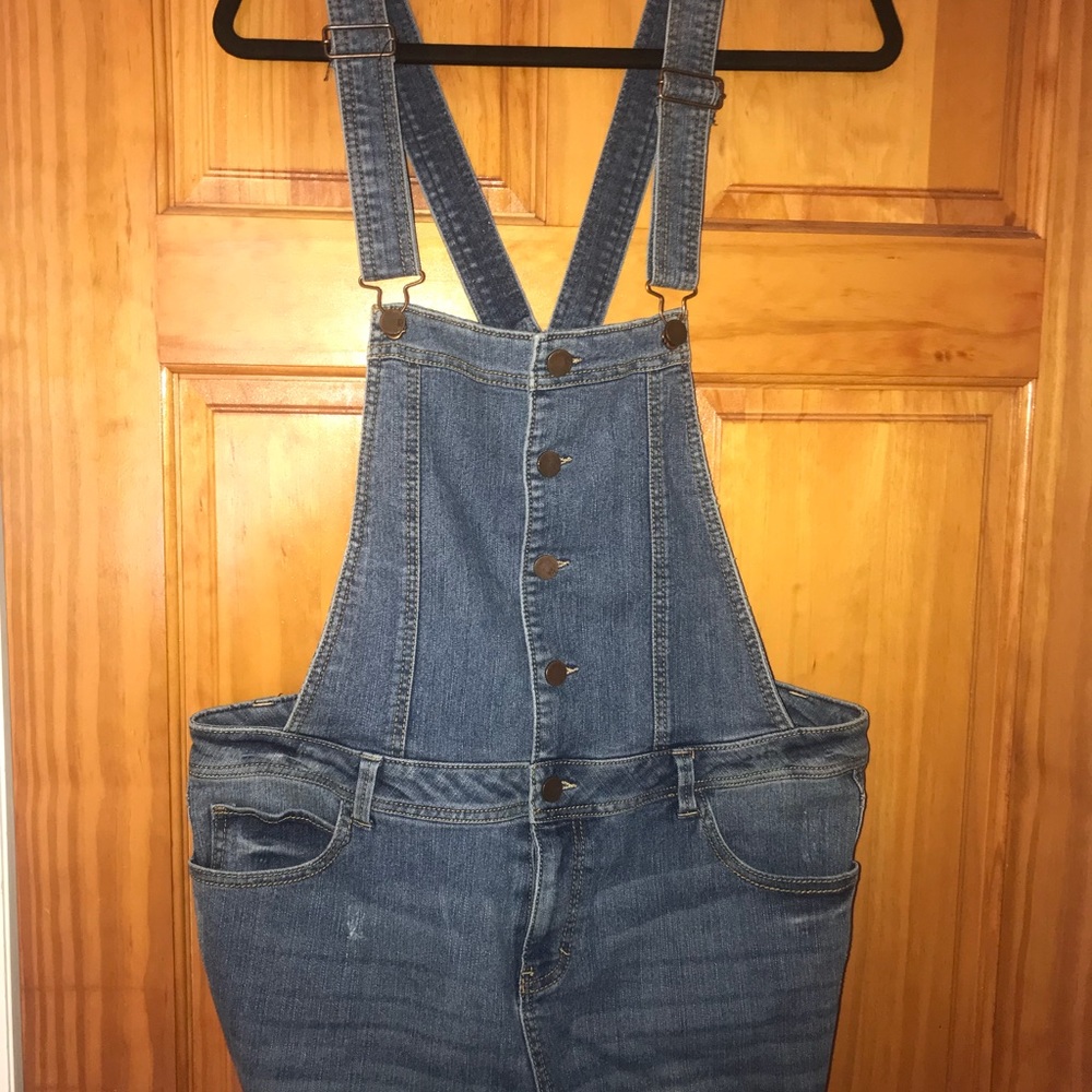 Women’s New York & Co. Overall Jeans